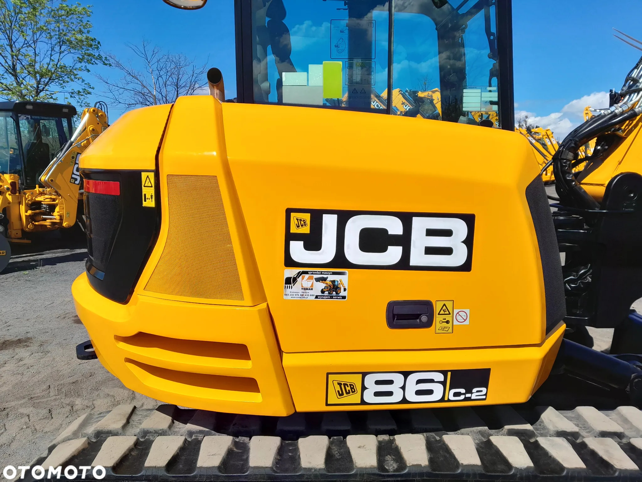 JCB 86C-2 - 12