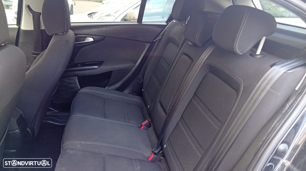 Fiat Tipo 1.3 M-Jet Lounge - 10