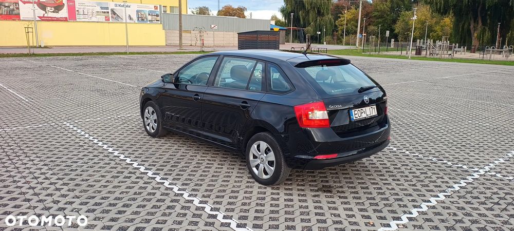 Skoda RAPID 1.2 TSI Ambition - 4