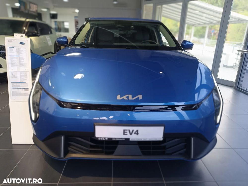 Kia EV4 - 5