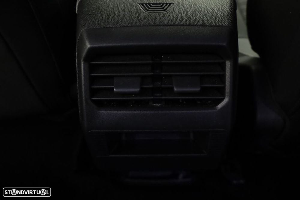 Peugeot 3008 1.2 Hybrid Allure e-DCS6 - 22