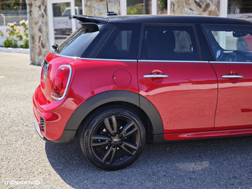 MINI 5 Portas Cooper D - 17