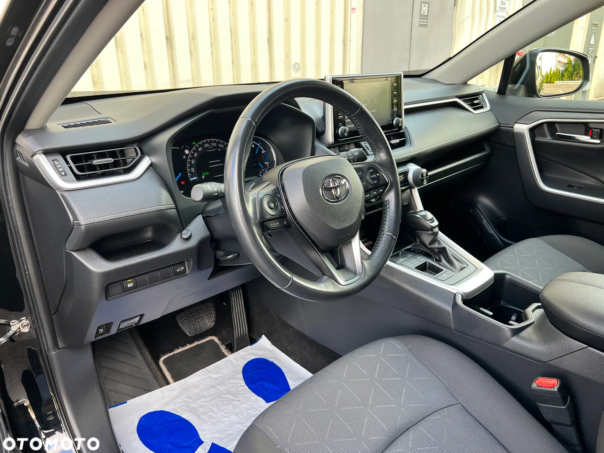 Toyota RAV4 2.5 Hybrid Comfort 4x2 - 13