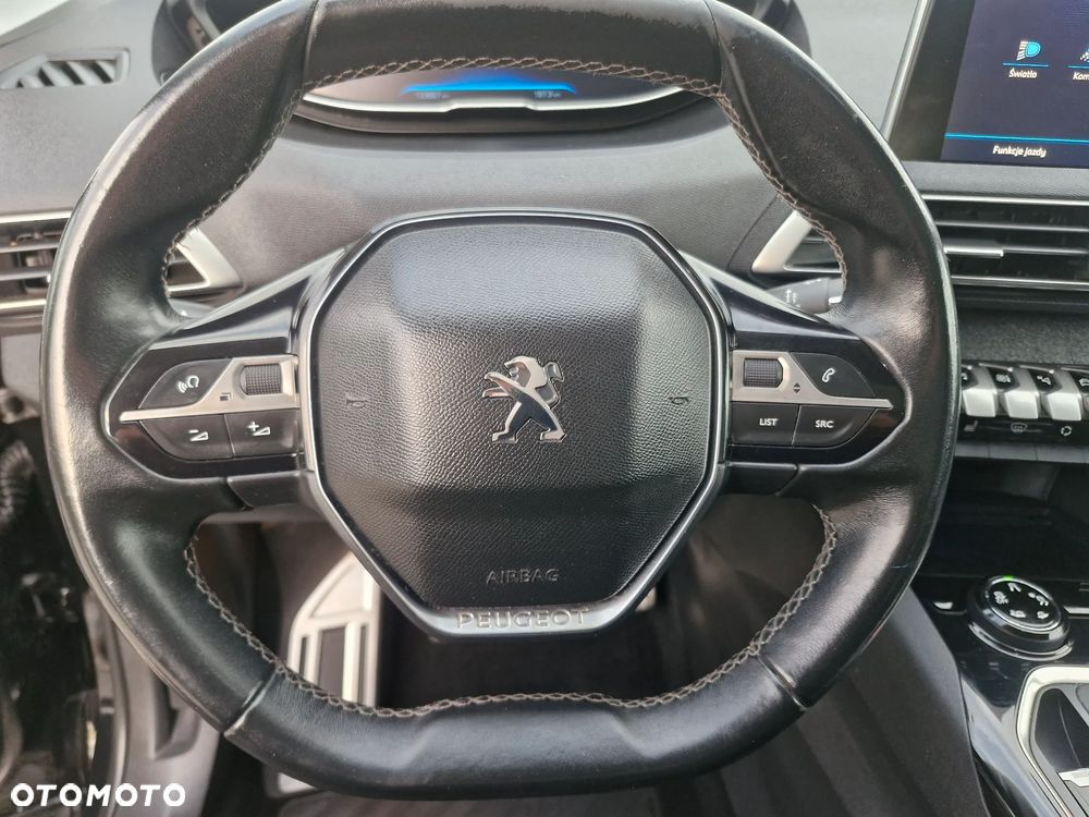 Peugeot 3008 PureTech 130 Stop & Start GPF Roadtrip - 15