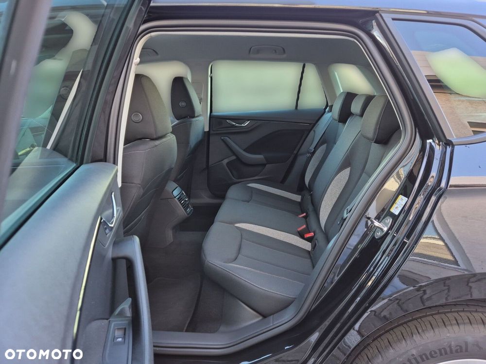 Skoda Kamiq 1.0 TSI Drive DSG - 19