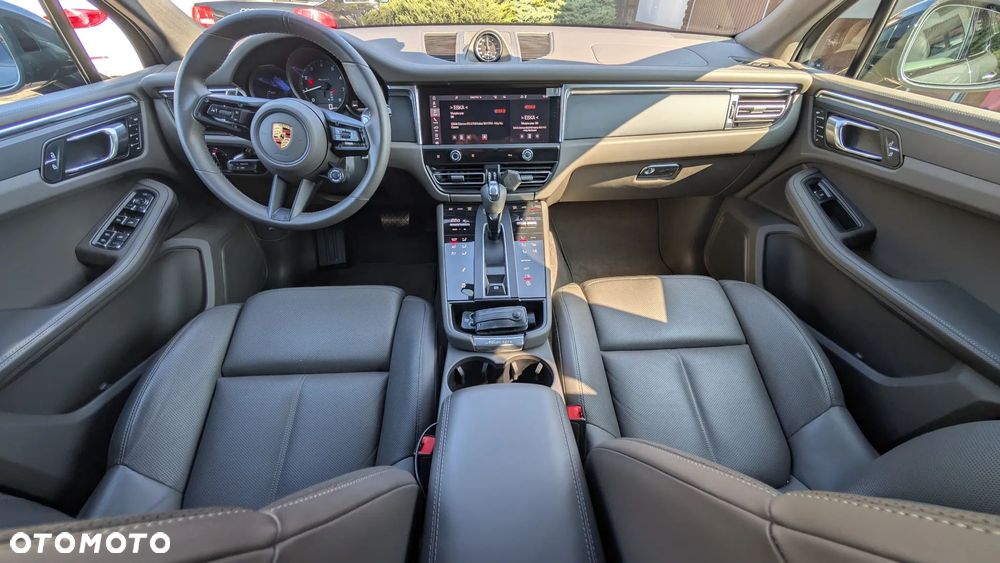 Porsche Macan - 15