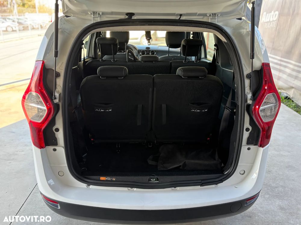 Dacia Lodgy 1.5 Blue dCi Laureate - 11