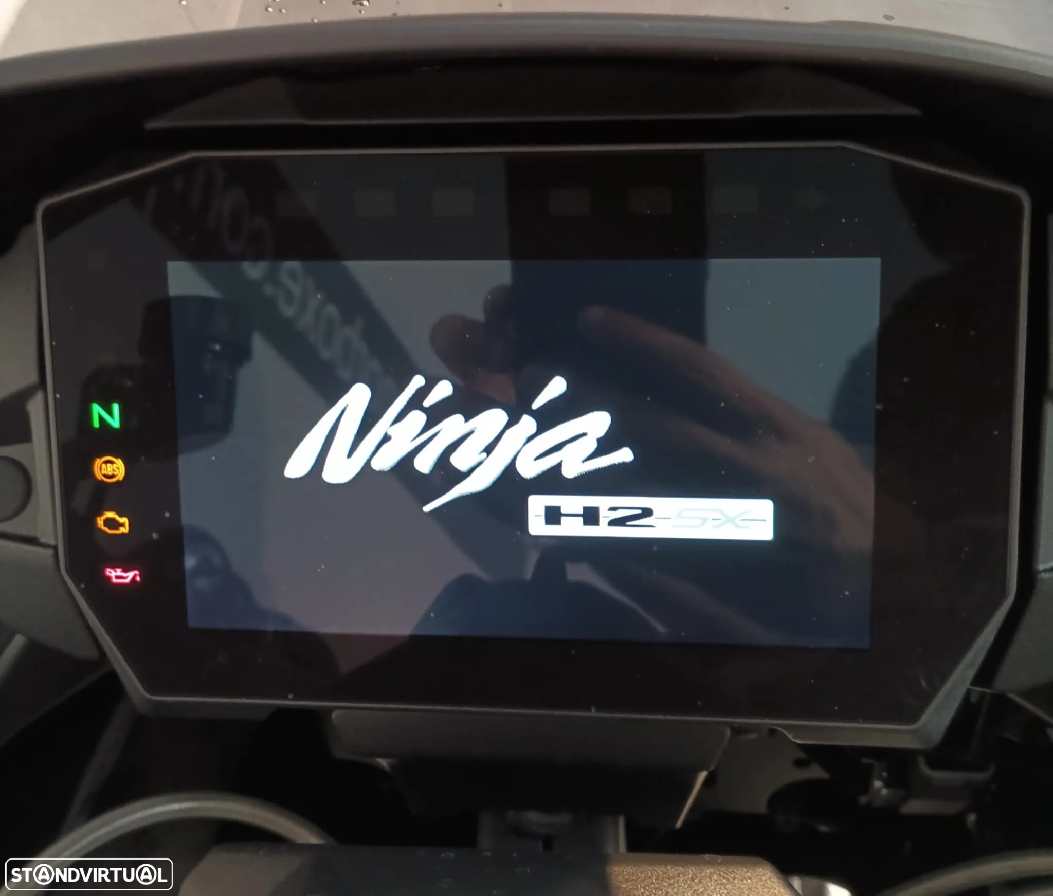 Kawasaki Ninja H2 SX PERFORMANCE TOURER - 3