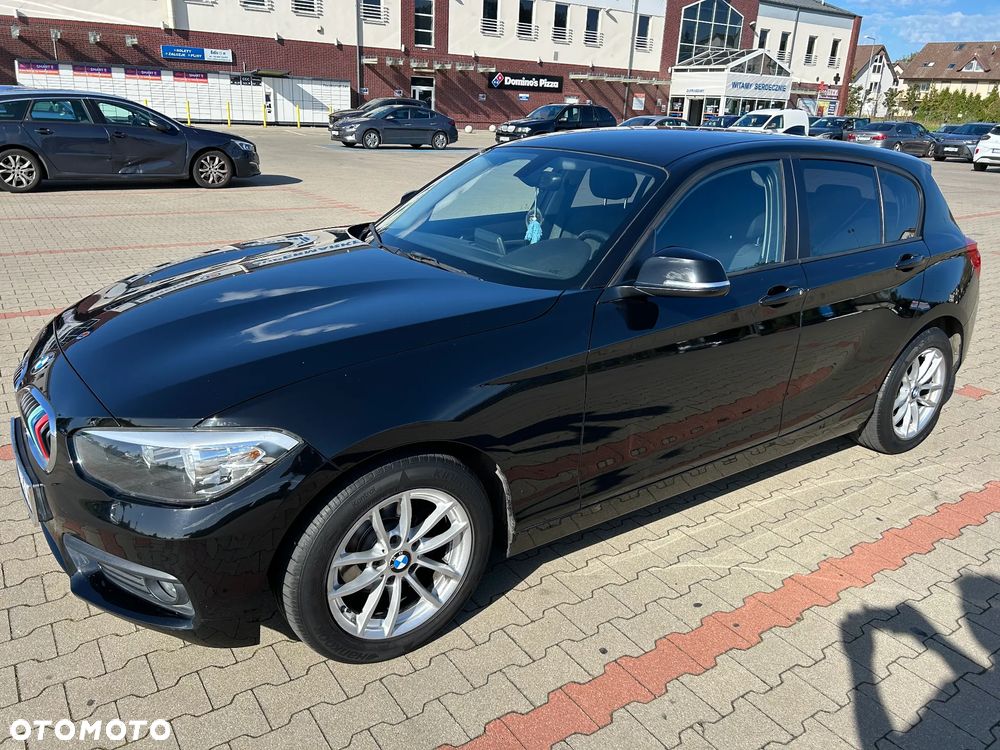 BMW Seria 1 116i - 5
