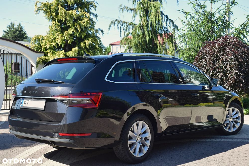 Skoda Superb 2.0 TDI SCR Style DSG - 18