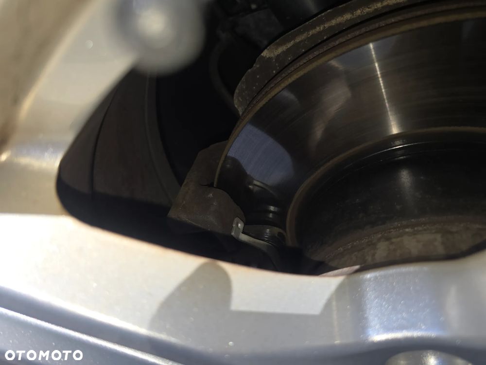 BMW Seria 3 318d DPF - 20
