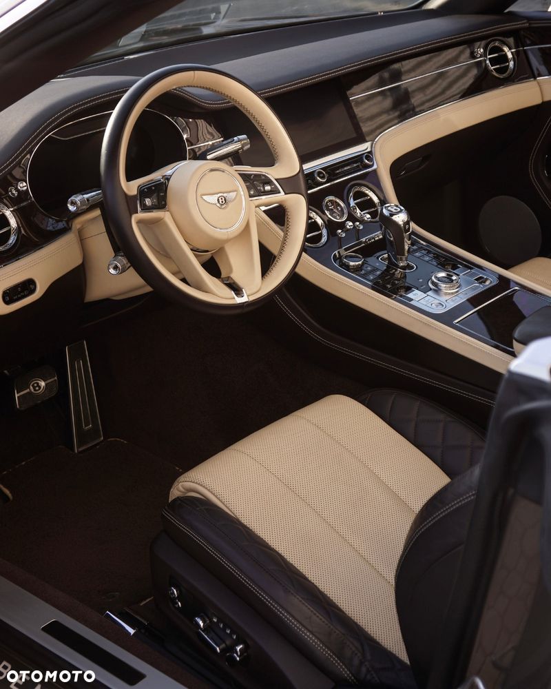 Bentley Continental GT - 9