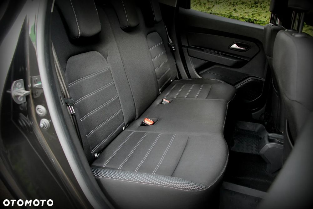 Dacia Duster SCe 115 2WD Prestige - 10
