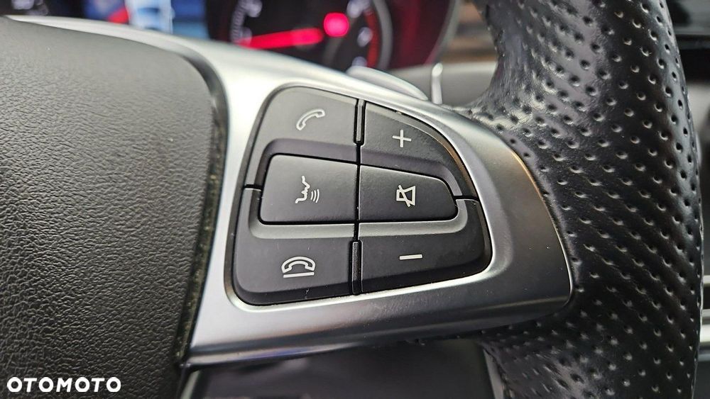 Mercedes-Benz GLC - 15