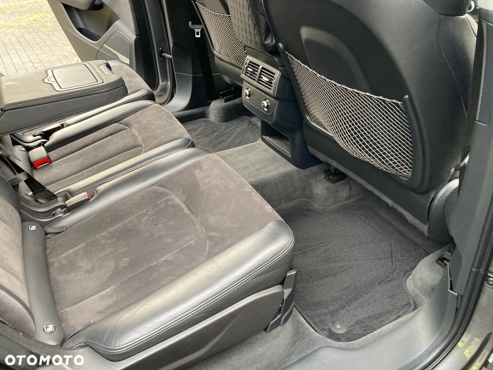 Audi Q7 3.0 TDI Quattro Tiptronic - 24