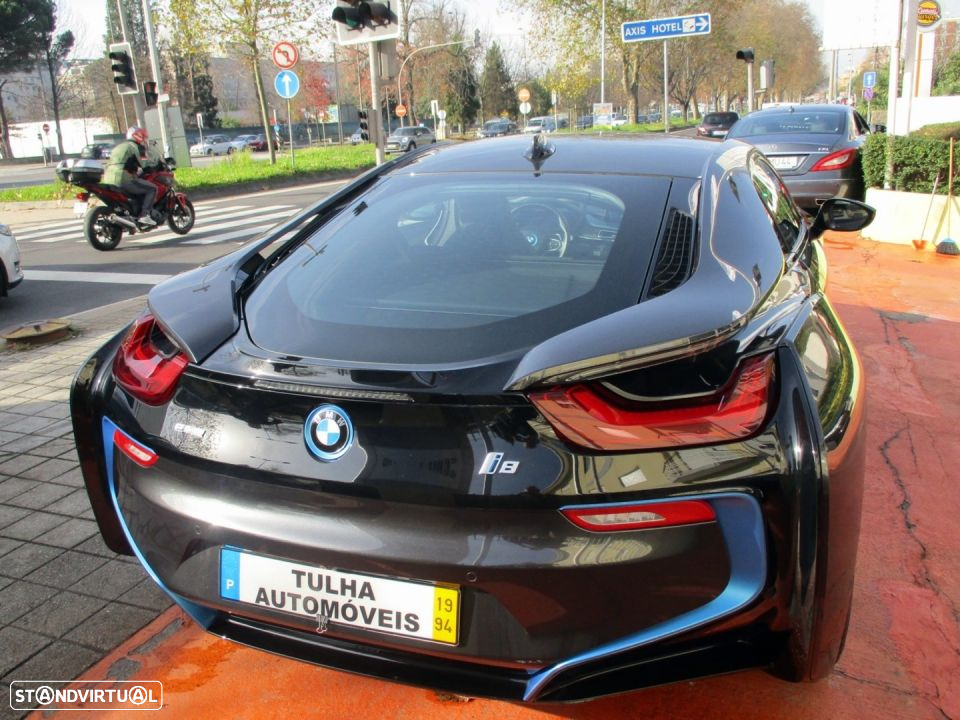 BMW i8 Standard - 12