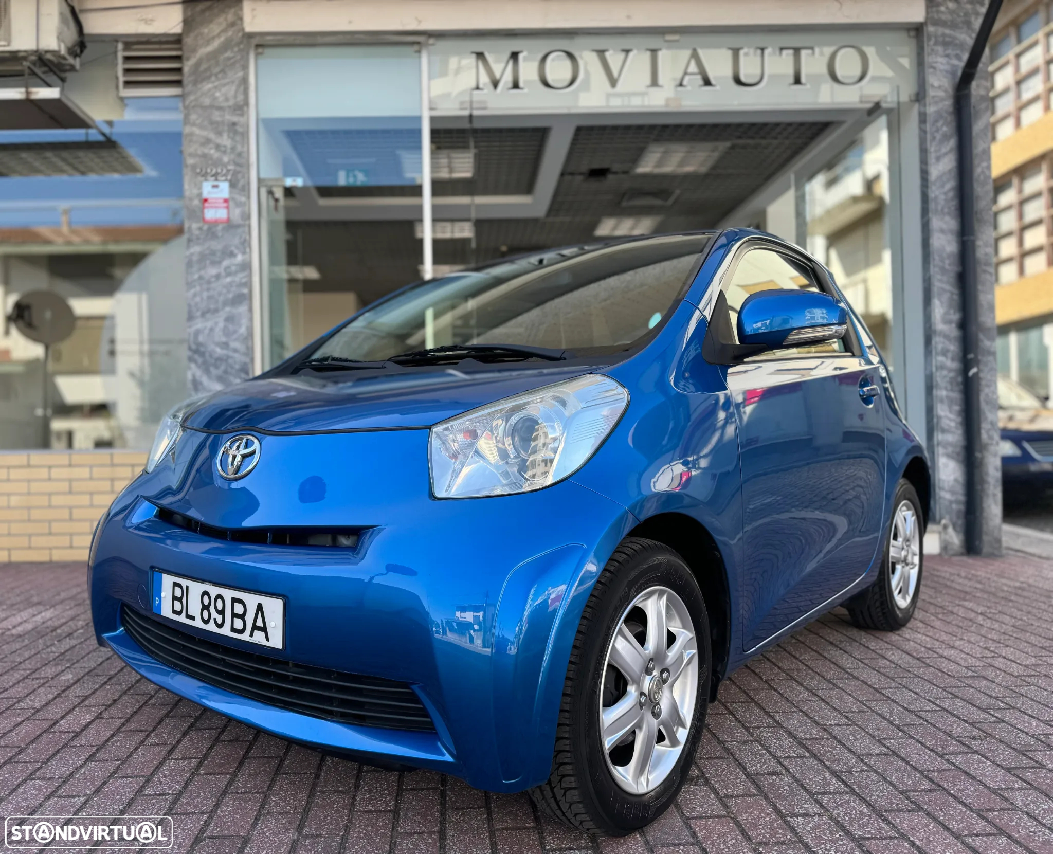 Toyota iQ 1.0 VVT-i 2 MultiDrive EP - 19