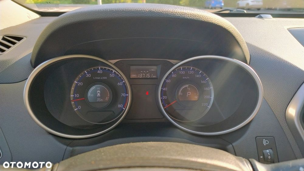 Hyundai ix35 - 8