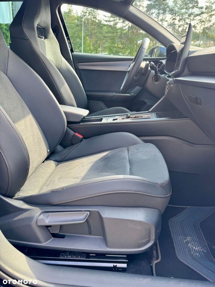 Cupra Leon 1.5 eTSI mHEV DSG - 22