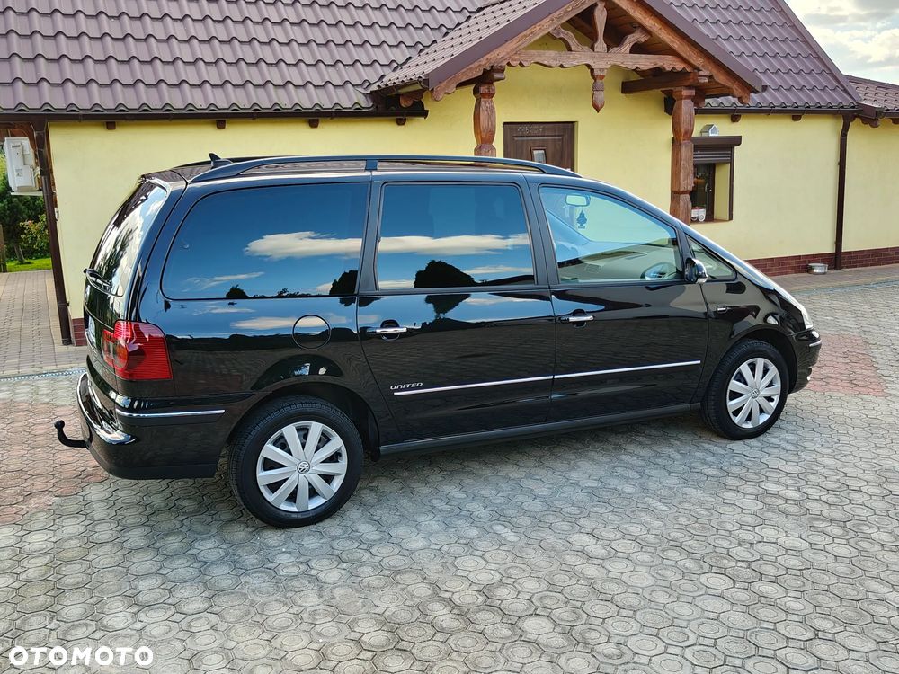 Volkswagen Sharan - 11