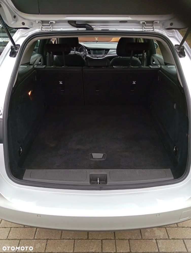 Opel Astra V 1.4 T Enjoy - 11