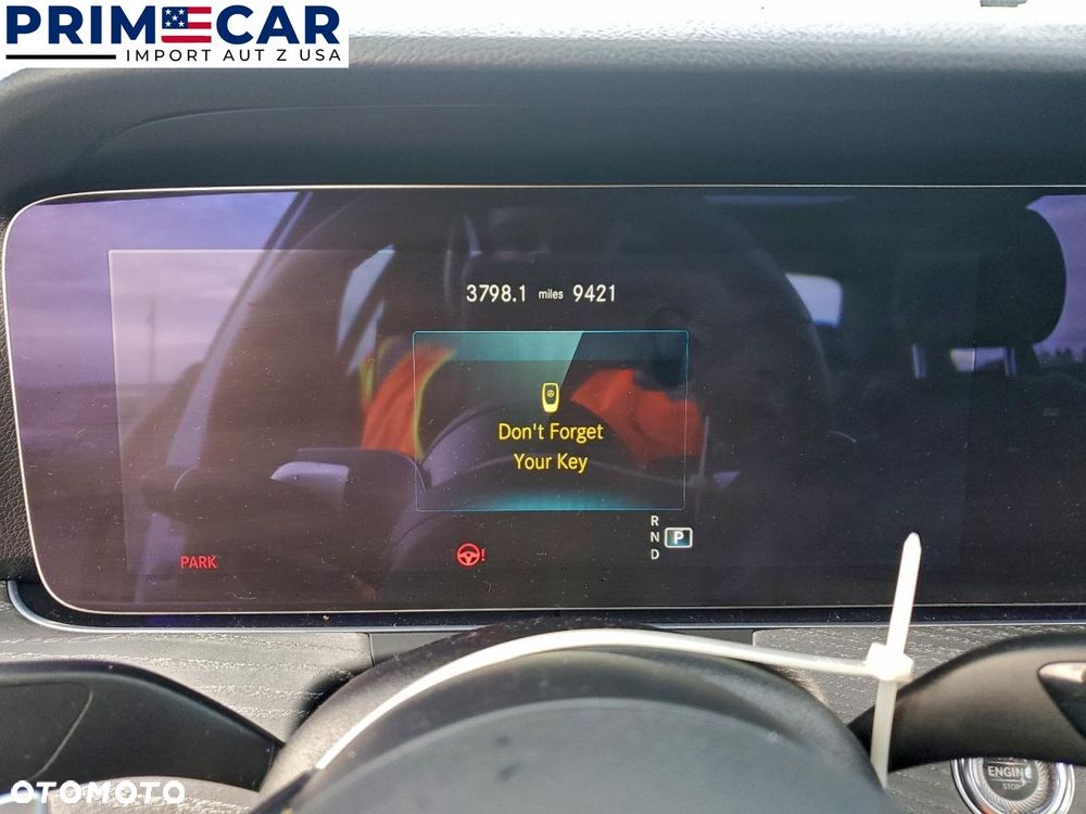 Mercedes-Benz Klasa E - 9