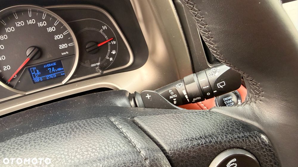Toyota RAV4 2.0 Premium MS - 9