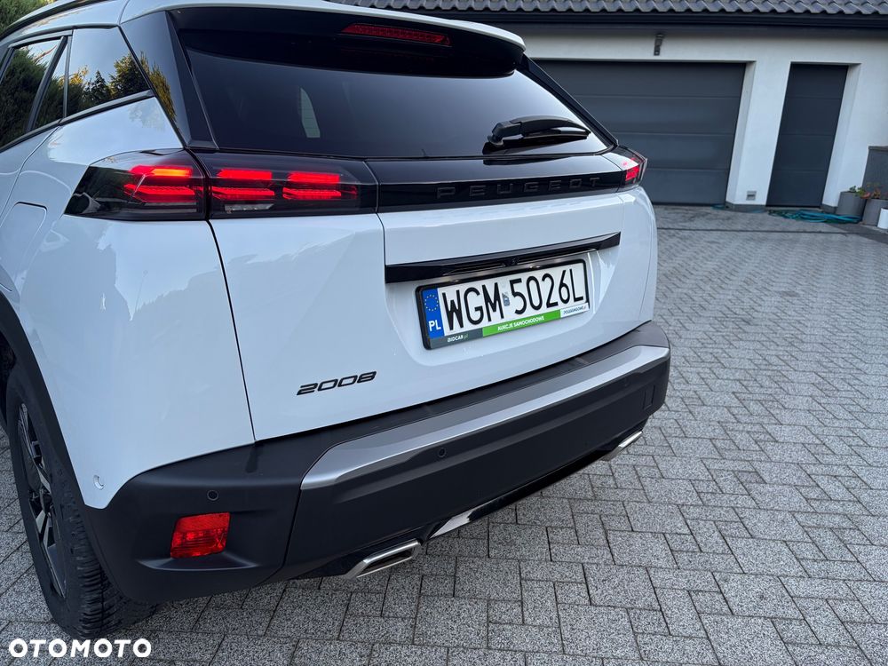 Peugeot 2008 1.2 PureTech Active S&S EAT8 - 8