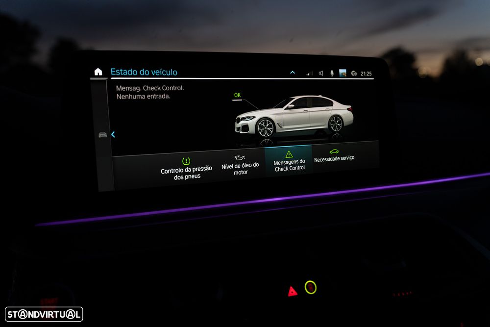 BMW 530 e Pack Desportivo M - 32
