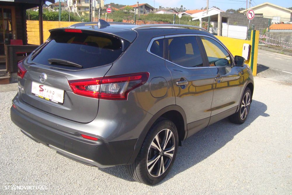 Nissan Qashqai 1.5 dCi N-Connecta J18+Led - 12