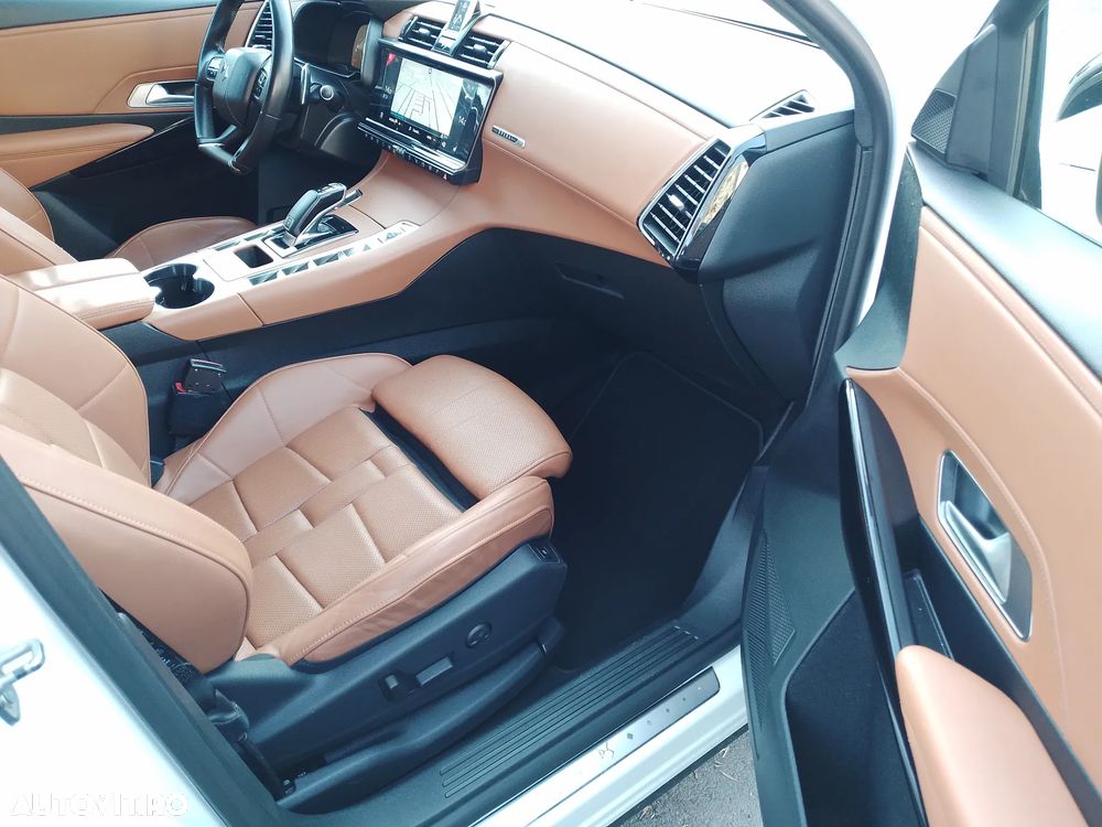 DS Automobiles DS 7 Crossback - 13