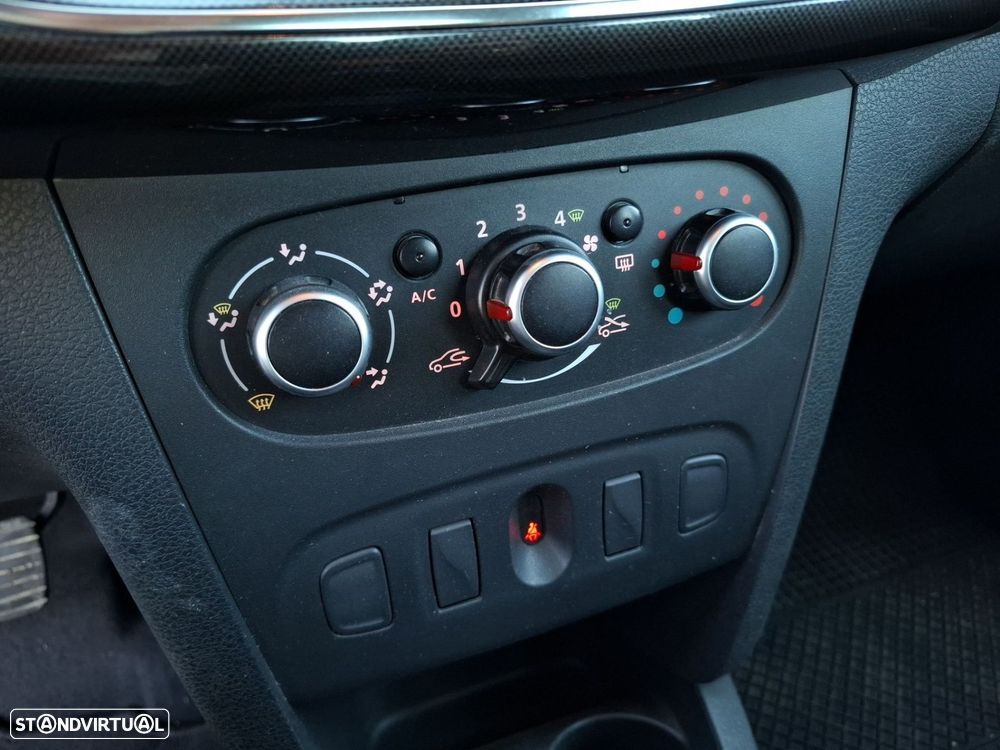 Dacia Logan 1.5 Blue dCi Confort - 17
