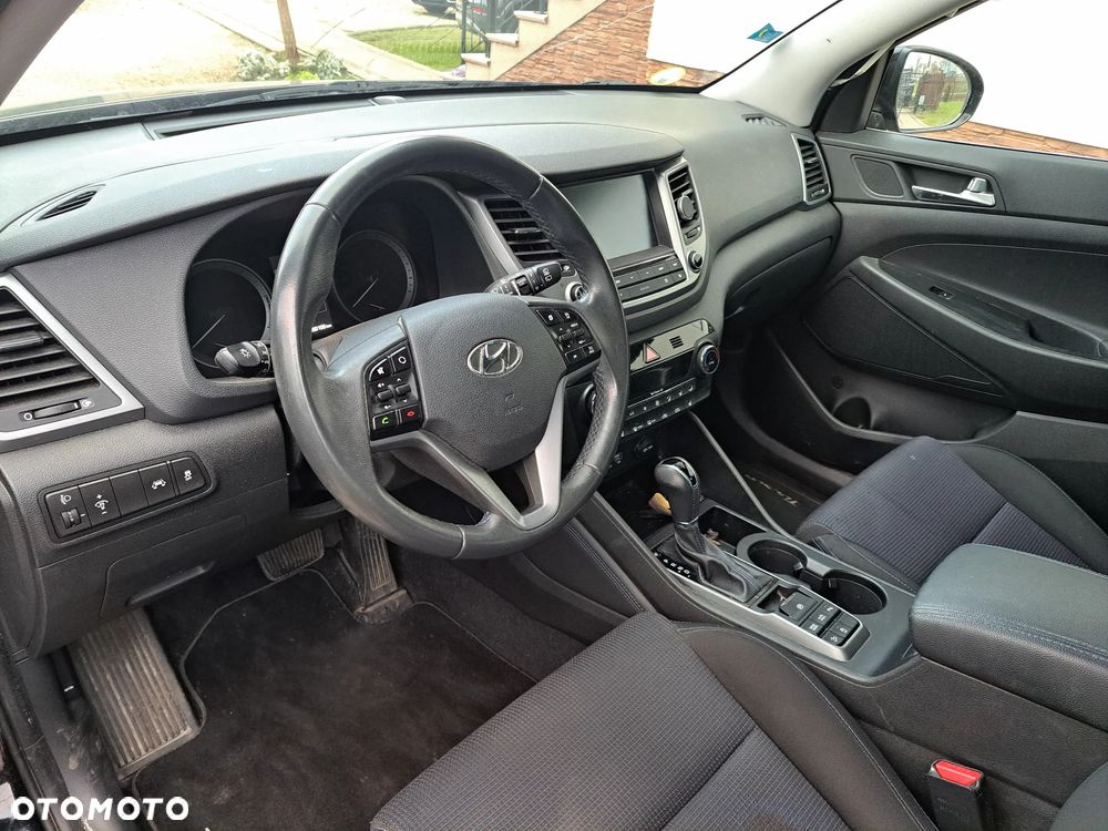 Hyundai Tucson - 8