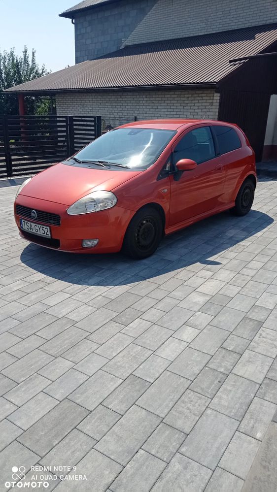 Fiat Grande Punto 1.9 Multijet 8V Emotion - 3