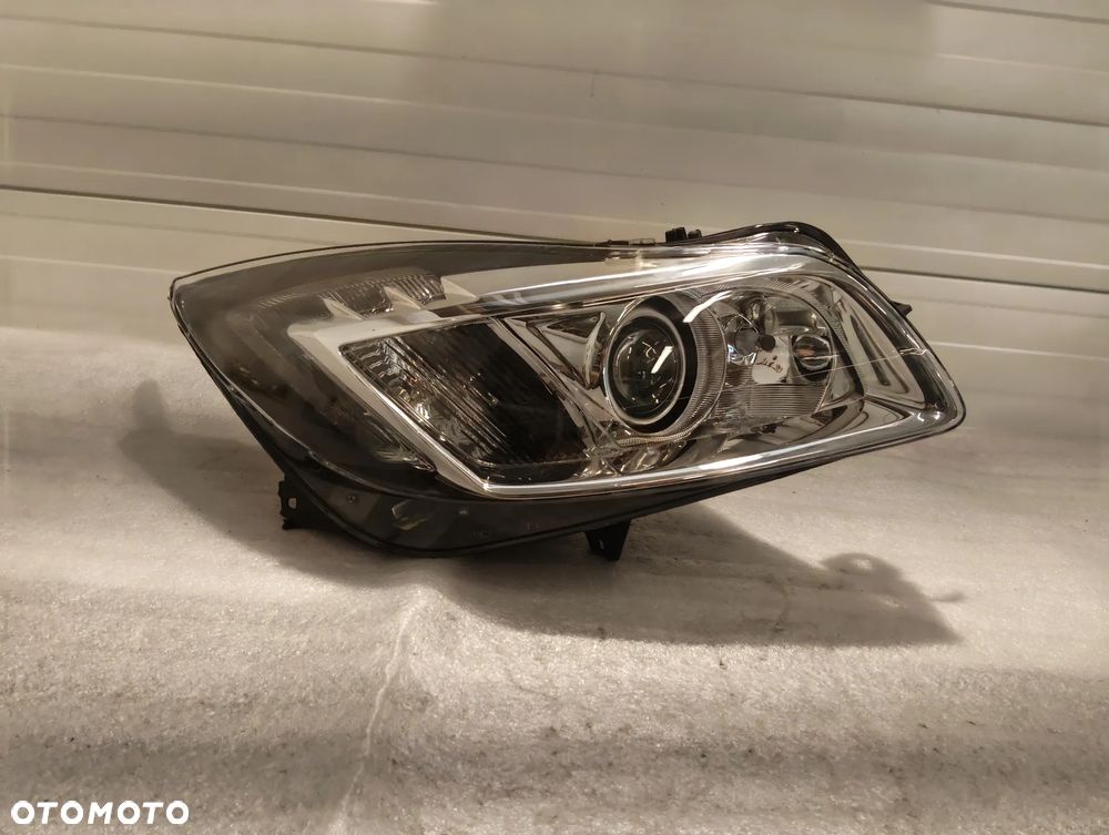 Opel Insignia A XENON PRZÓD STRONA PRAWA  1ZT009631 - 1