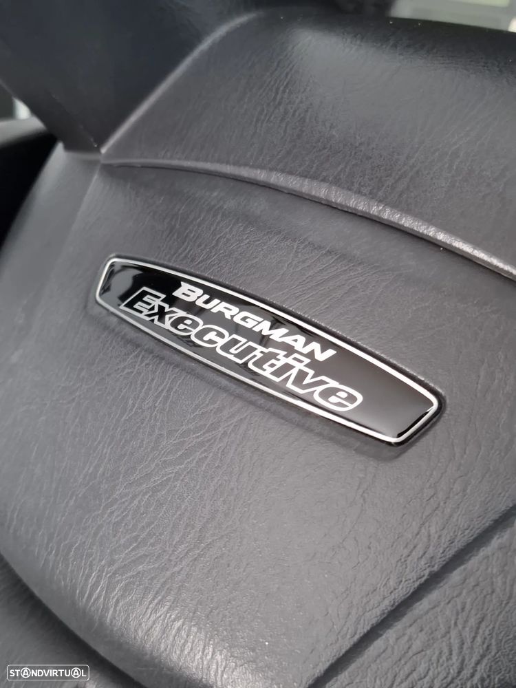Suzuki Burgman 650 EXECUTIVE - 16