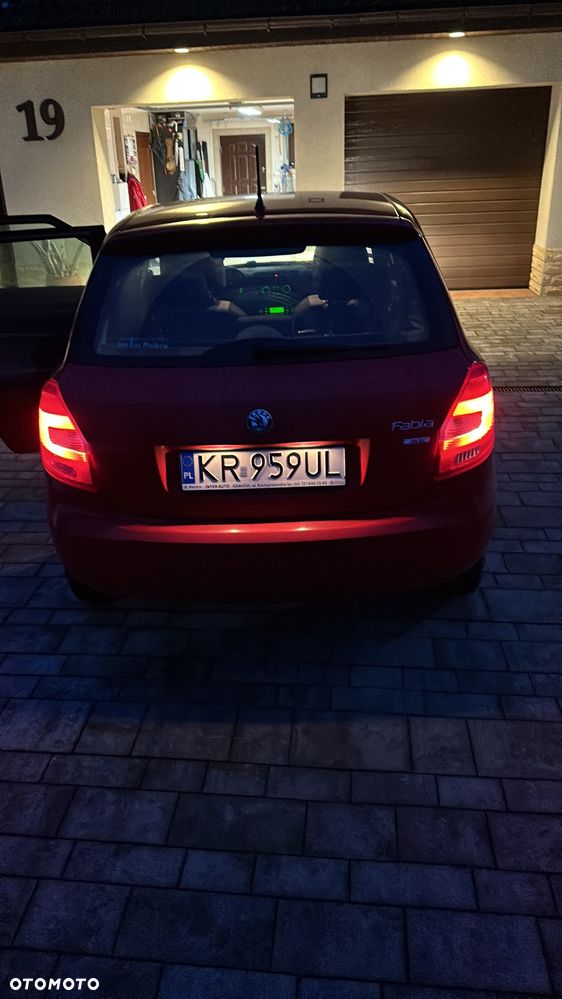 Skoda Fabia 1.4 16V Active - 12