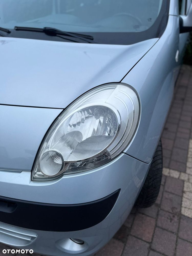 Renault Kangoo 1.6 8V Happy Family - 9