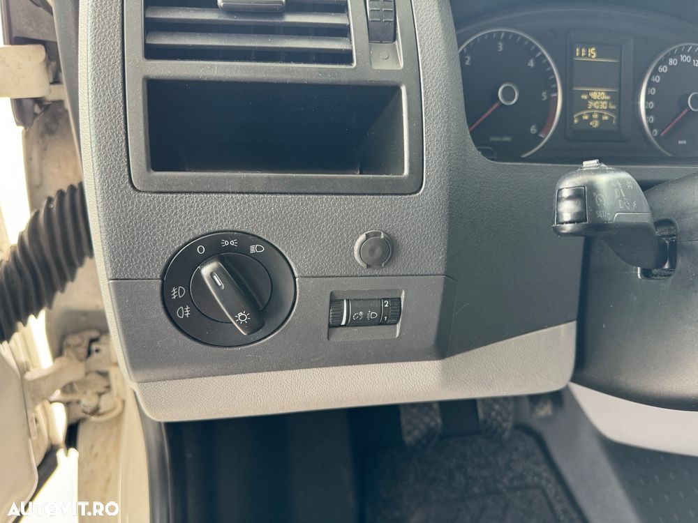 Volkswagen Transporter - 16