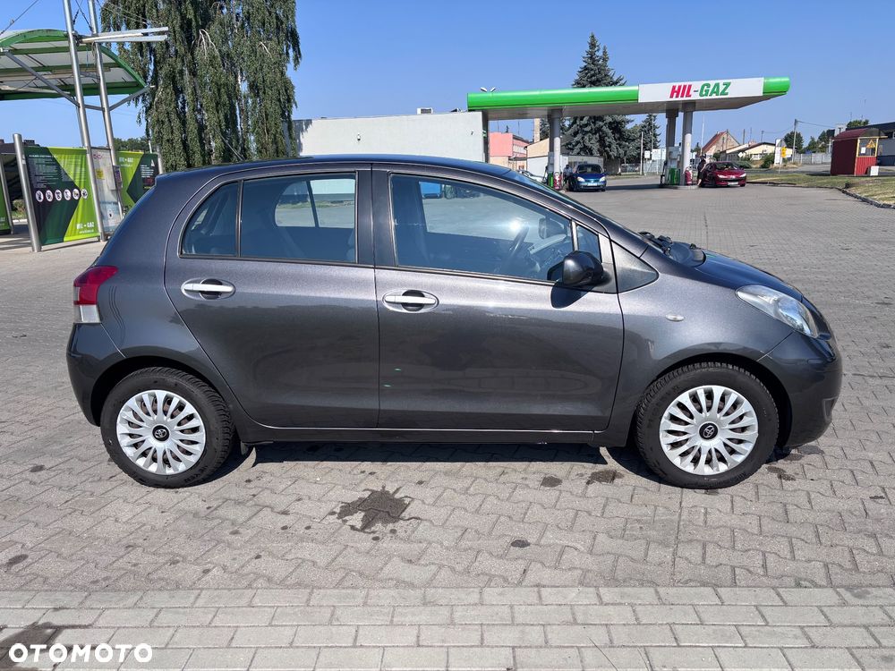 Toyota Yaris 1.33 Luna - 13