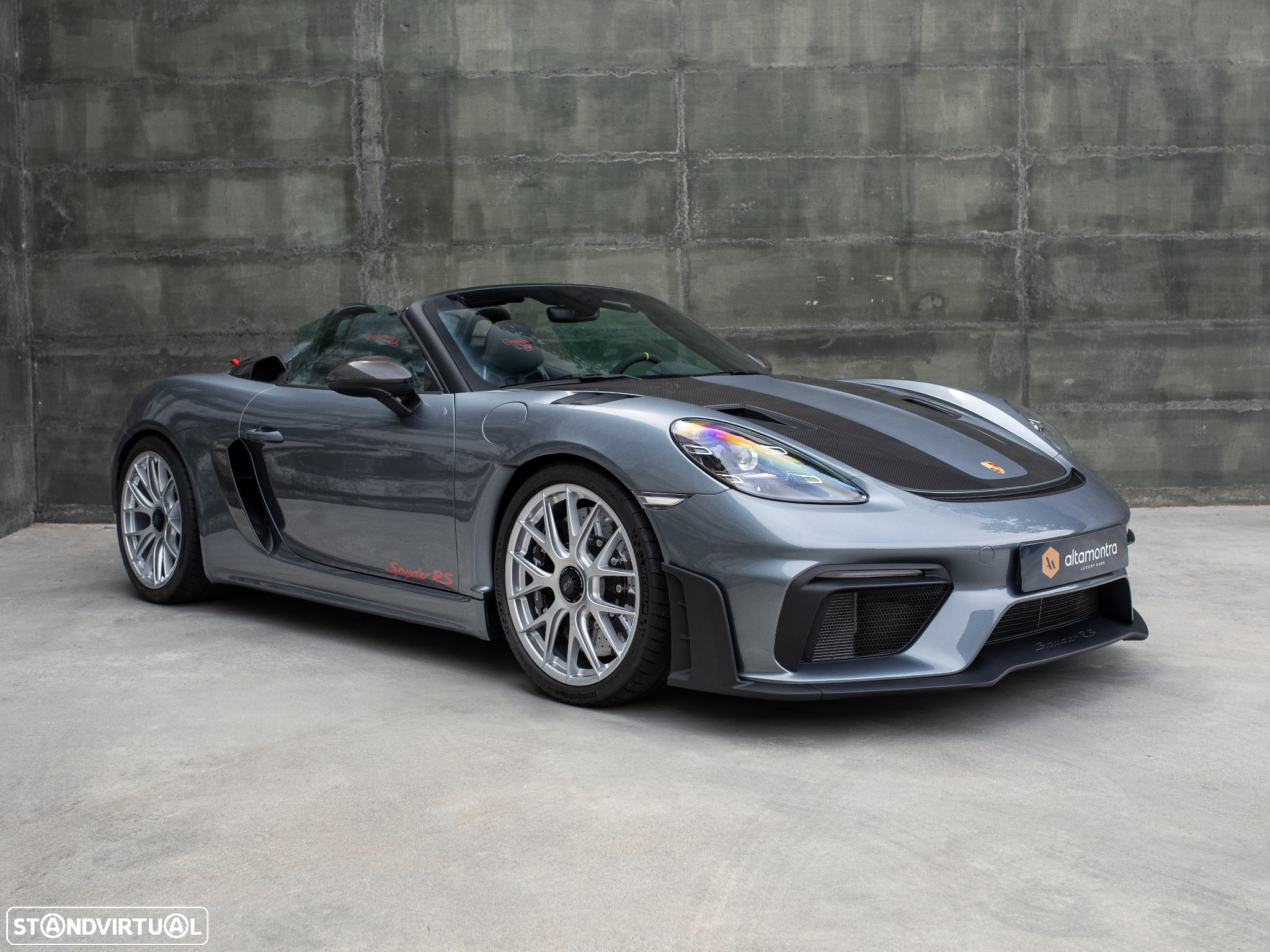 Porsche 718 Spyder RS - 2