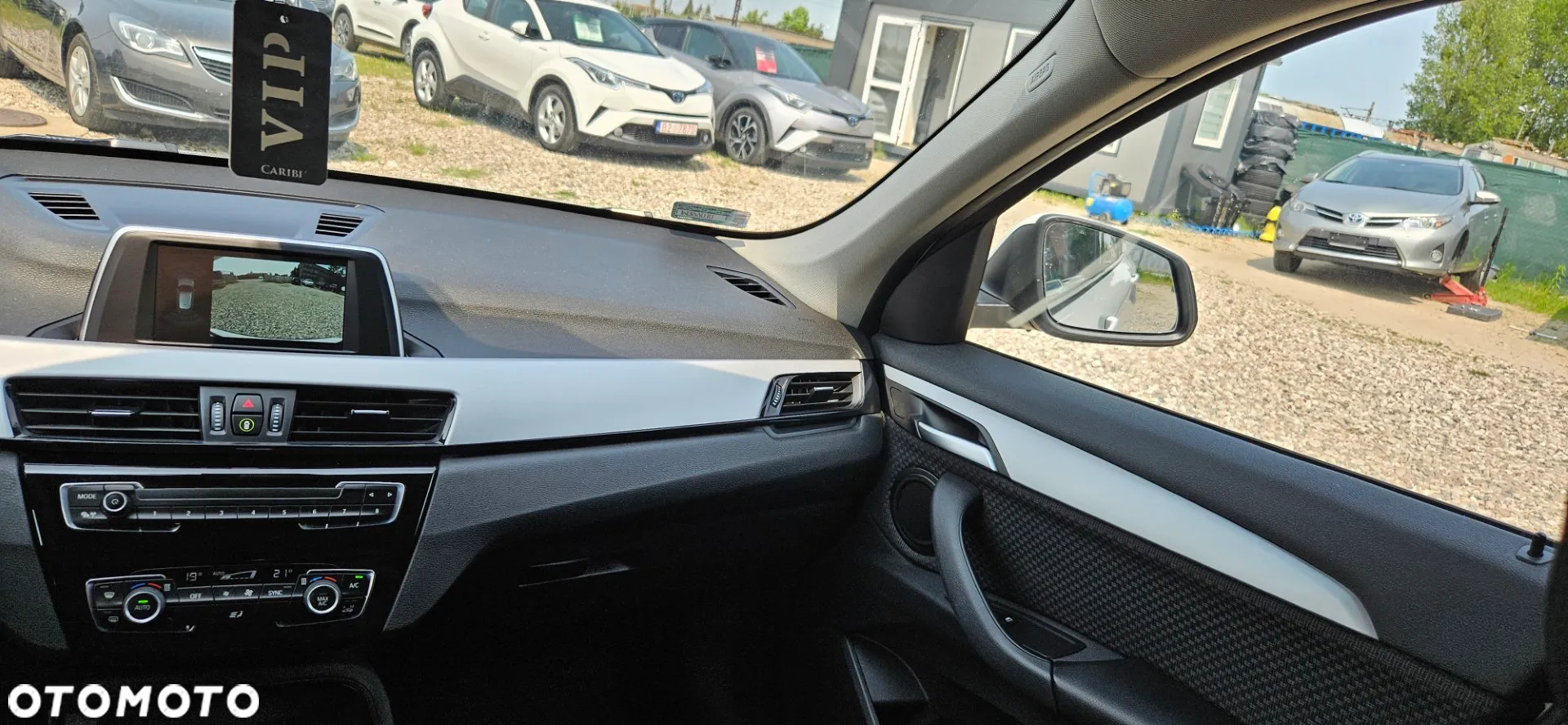 BMW X1 - 28