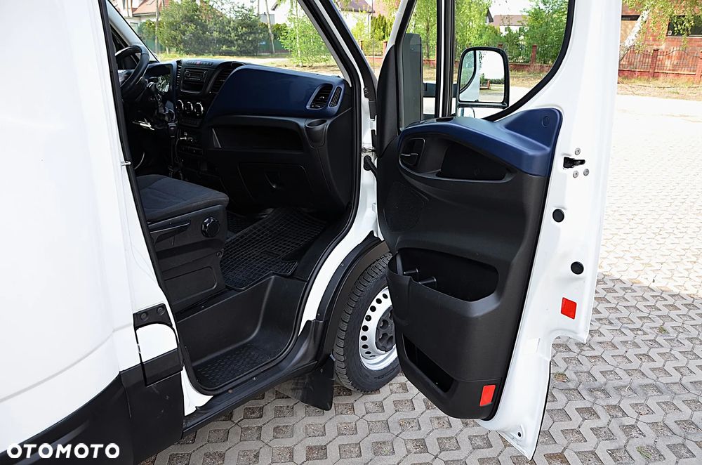 Iveco Daily - 16