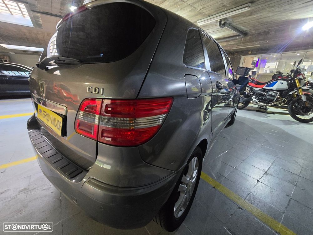 Mercedes-Benz B 180 CDi - 6