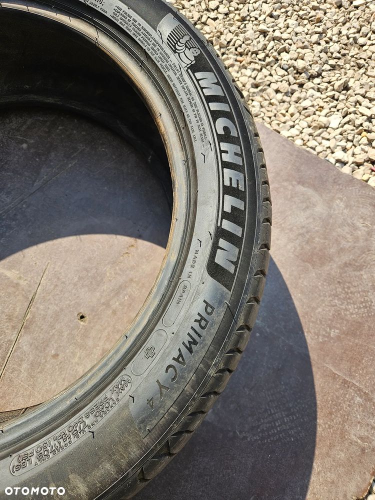 OPONA MICHELIN PRIMACY 4 225 50 18 2024 ROK 6.5mm - 3