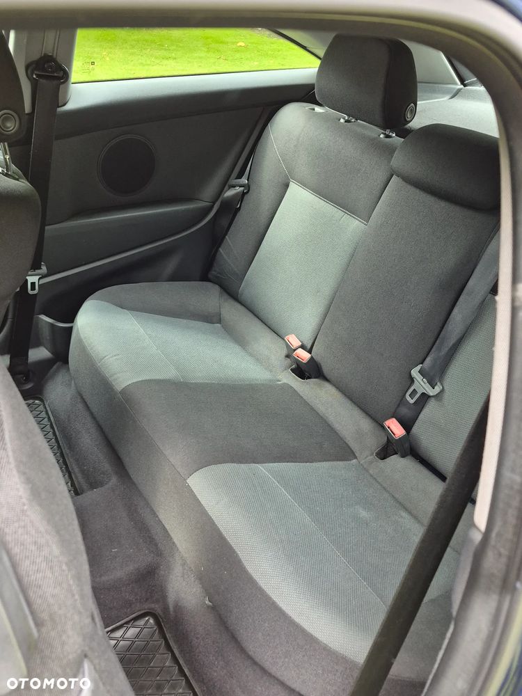 Opel Astra 1.6 - 11