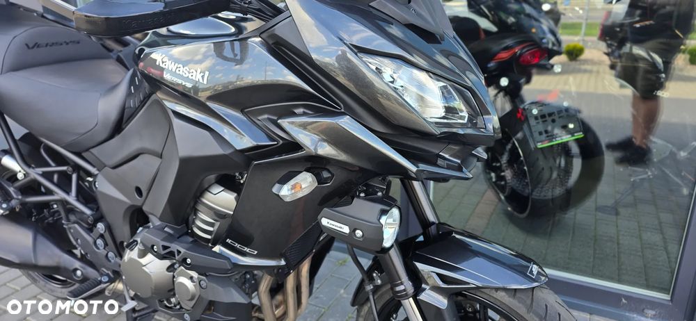 Kawasaki Versys 1000 - 8