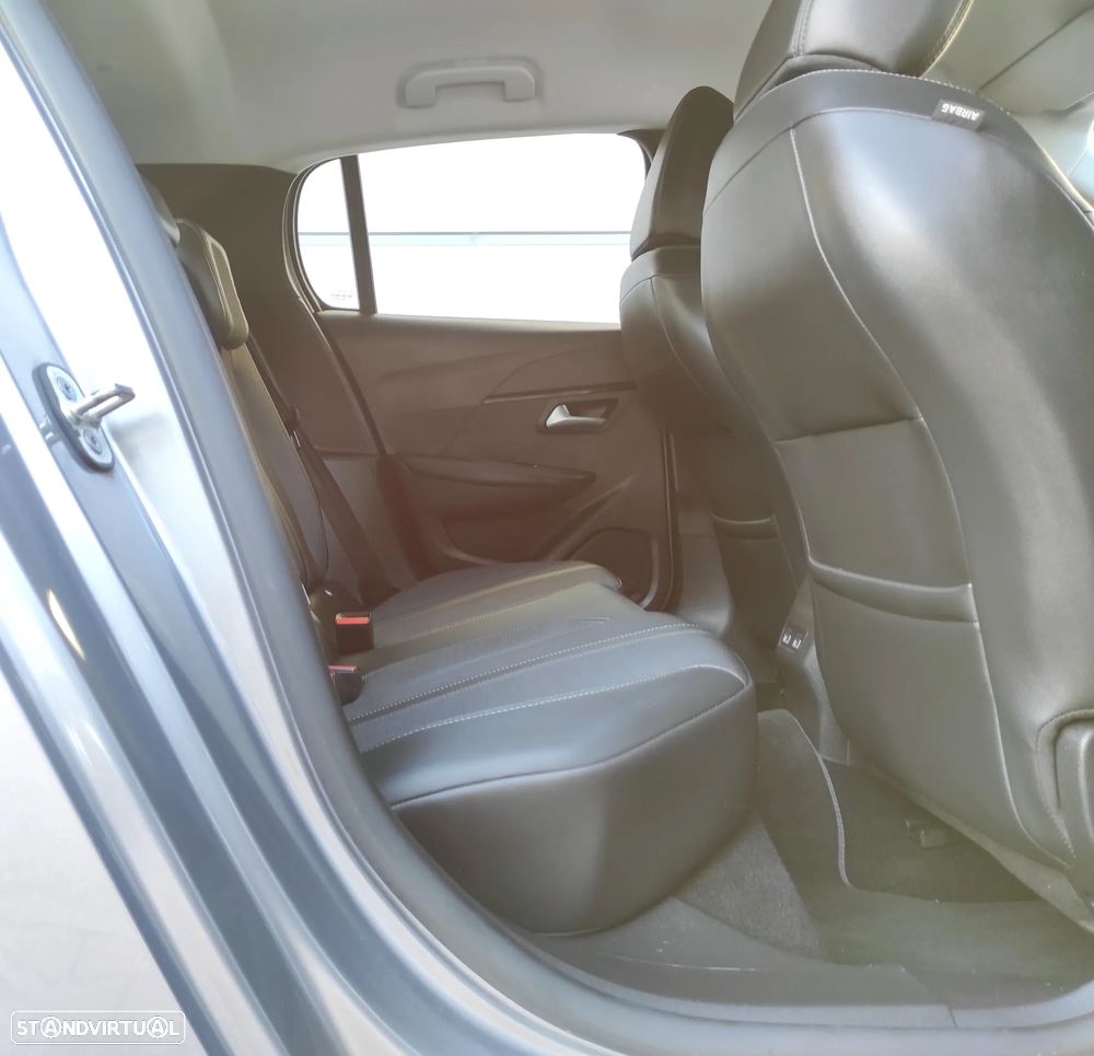 Peugeot 208 1.2 PureTech Allure Pack EAT8 - 24