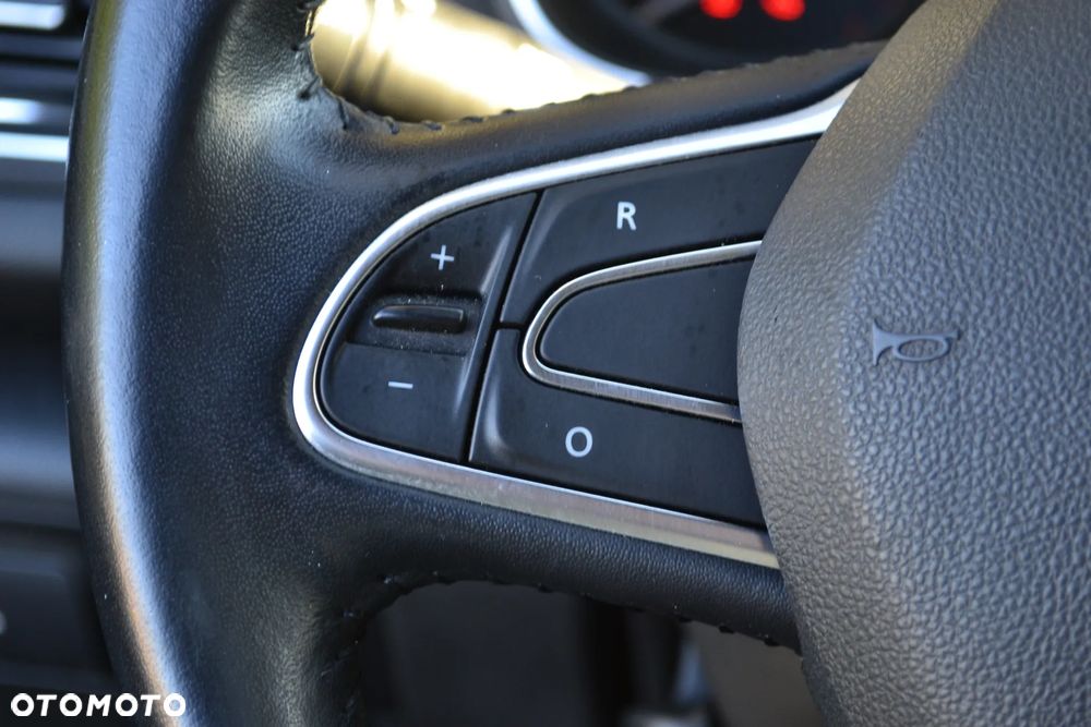 Renault Megane 1.2 Energy TCe Intens - 24