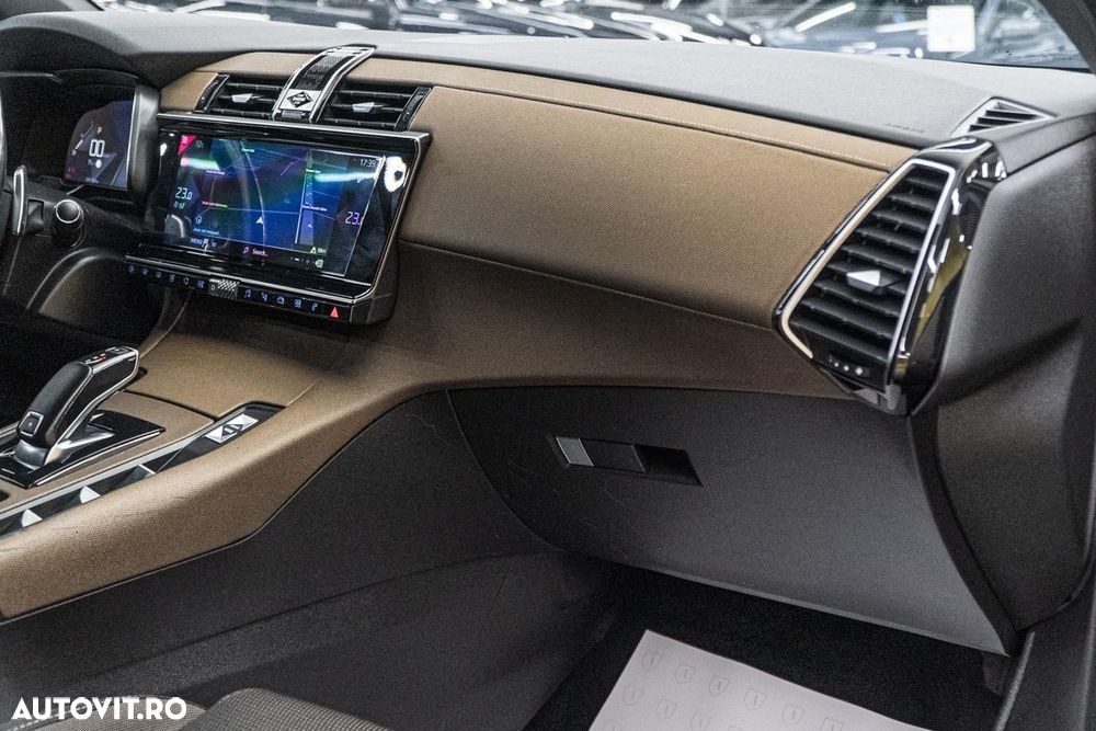 DS Automobiles DS 7 Crossback DS7 1.6 PureTech 180 S&S EAT8 BASTILLE+ - 36